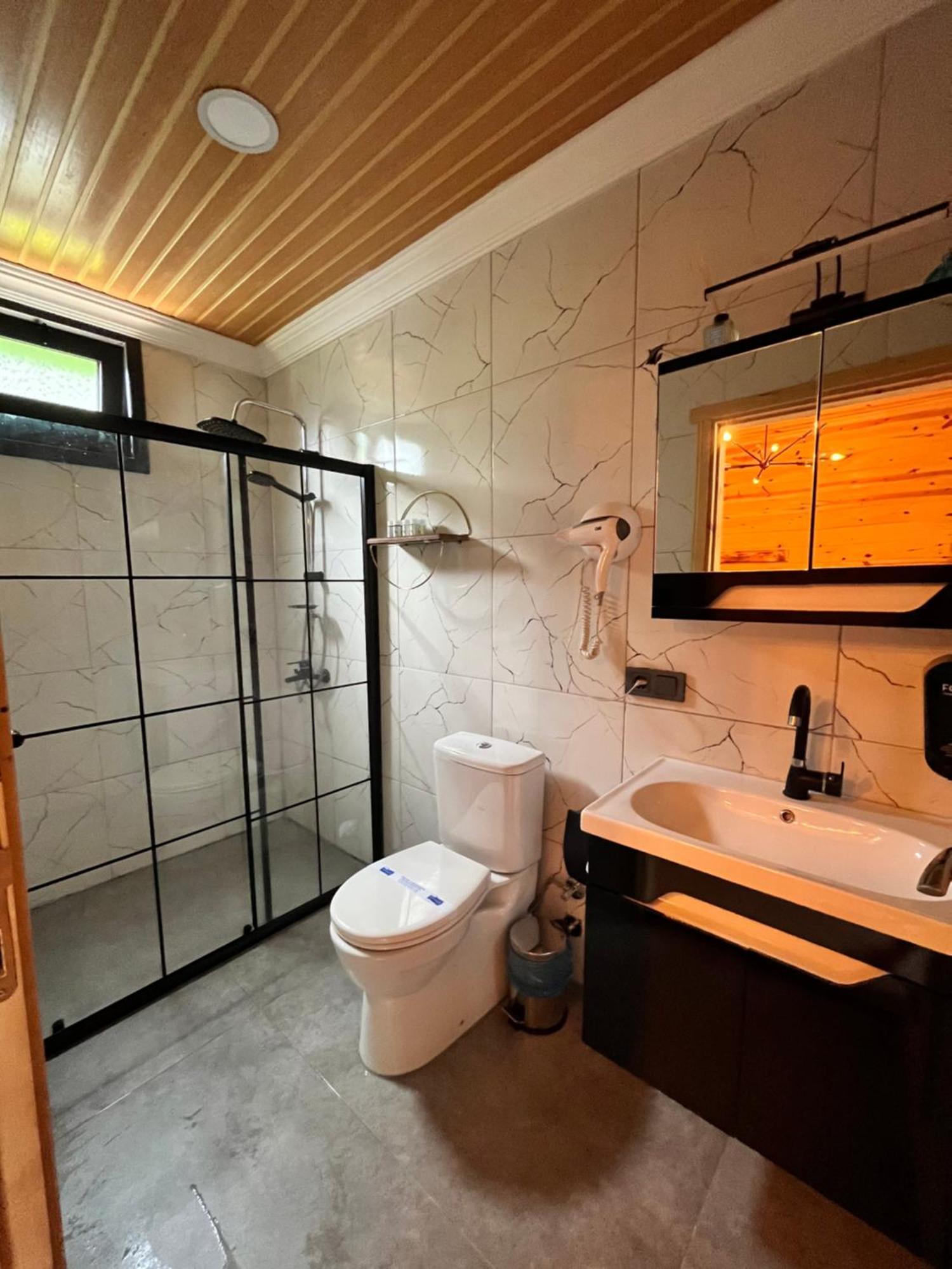 Kiana Bungalov Bed and Breakfast Ardeşen Kamer foto